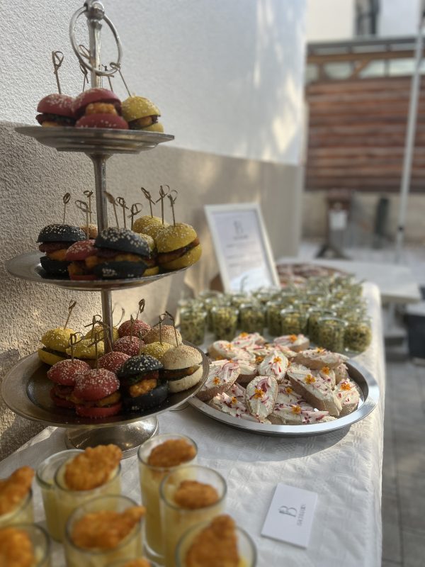 zauberhaftes Catering und Fingerfood für dein Meeting in Stuttgart